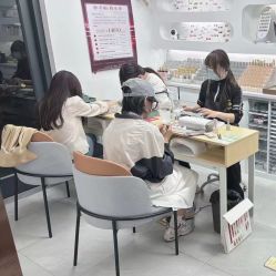 -芊冉•美甲美睫纹绣