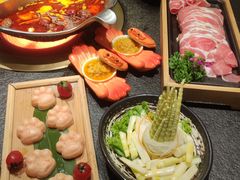 -湊湊火锅·茶憩(打浦桥日月光店)