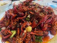 -临界音乐酒馆·小龙虾·江湖菜(华熙LIVE·鱼洞店)