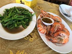 -拉威海鲜市场