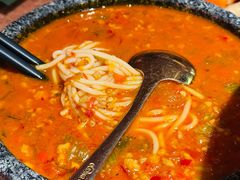 -浩海火燒雲傣家菜(芮欧百货店)