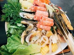 -樾餐厅泰式海鲜火锅(民歌湖店)