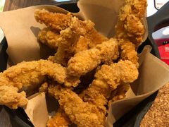 -必胜客(云汇天地店)