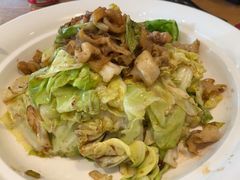 -海派美食·家宴海鲜青岛菜·石锅鲽鱼头(东方城店)