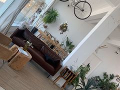 靠窗位-52home