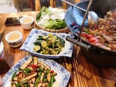 -富正毅三下锅(体育馆店)