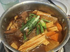 -谷田稻香·砂锅菜(川沙百联店)