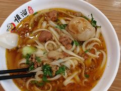 -顺溜·手工刀削面·黑金店(铜锣湾店)