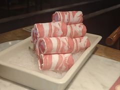 -尚尚仙·酸汤猪手·猪肚鸡火锅(华联万柳购物中心店)