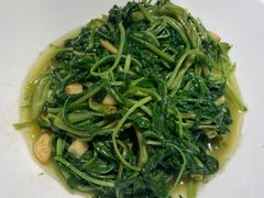 -黄泥岗·地道湖北菜(奥特莱斯店)