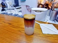 -Line 咖啡(石厦花园店)