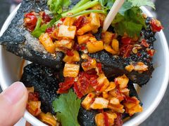 -黑色经典臭豆腐·湖南特产(步行街店)