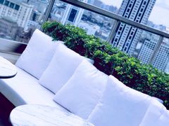 -顶层酒吧ROOF(上海艾迪逊酒店)