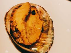 盐焗八头鲍鱼-滋粥楼·顺德菜海鲜茶点(方舟店)