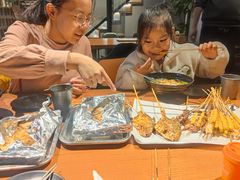 -京狮炙燥·精酿烧烤(首经贸店)