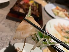 -穹六人间 people 6(岳阳路店)