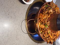 -老佛爷铜炉蛙锅(东门老街店)