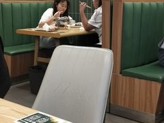 大堂-丛林狼非遗酱骨·现炒餐厅(人民路店)