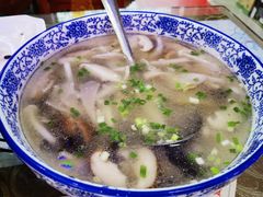 黄精三鲜汤-宜城私房菜.臭鳜鱼(九华新街店)