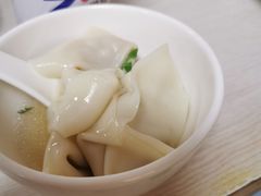 小馄饨-周震馄饨