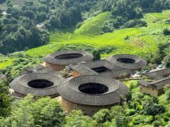 -南靖田螺坑土楼群景区