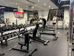 -超鹿运动(达信大厦店)