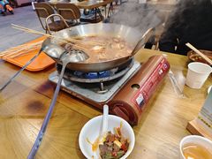 -黔哆哆地摊酸汤火锅(清湖店)