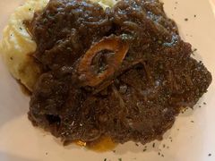 炖牛膝骨-La Tavernetta(Bar à Vin)(乌鲁木齐路店)