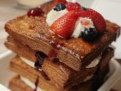 草莓拿破仑-B&C黄油与面包·法式古堡面包坊(新天地店)