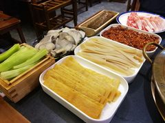 -沸炉重庆老火锅(军事博物馆店)