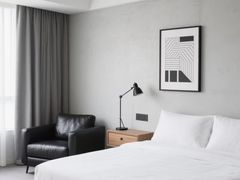 -桔子酒店(合肥淮河路步行街大东门地铁站店)