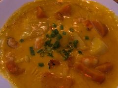 -Lanterns Vietnamese Restaurant