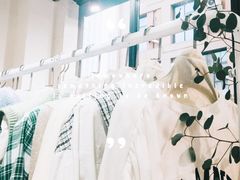 -宝库女装店(绿地缤纷广场店)