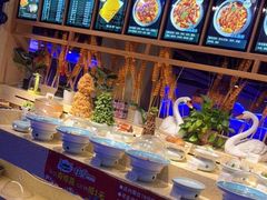 自助取餐区-挂雪铁锅炖大鹅