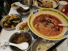 -粉小主·贵州酸汤牛肉粉(南京仙林金鹰店)