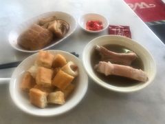 -黄亚细肉骨茶(仰光路店)