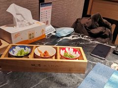 -山川小町·极番烧肉(新地假日广场店)