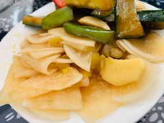 -八两八金·莱芜特色炒鸡(市南漳浦路店)