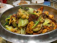 -老码头黑皮肘子锅包肉(赣水路店)