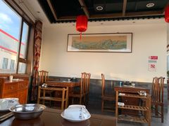 大堂-亿诣蝎府炸酱面羊蝎子火锅(酷车小镇店)