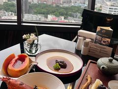 -广州花园酒店·凌璇阁旋转餐厅CAROUSEL360