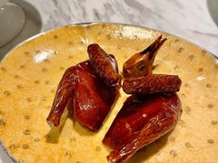 脆皮妙龄鸽-新荣记(新源南路店)