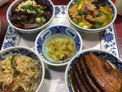 -窄巷子陕菜馆·地道陕西菜(粉巷店)