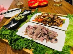 巴依羊头肉-疆山别院烧烤·新疆菜(铁路局店)