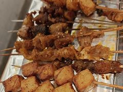 -烤满分·东北烧烤(首经贸店)