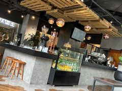 -LIN COFFEE CO(龙珠达店)