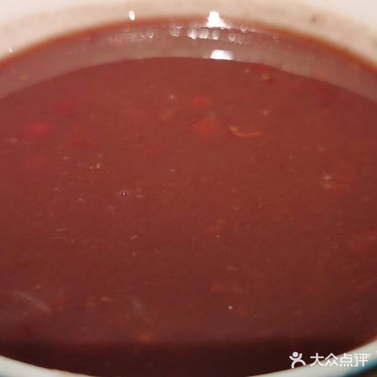 硕大无朋，两个人吃绰绰有余