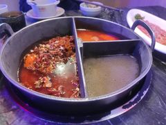 -热火朝天鲜切牛肉火锅(南强街巷店)