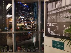 门面-西西弗书店&矢量咖啡(凯德晶萃广场店)