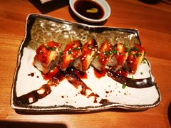 牛油果鳗鱼卷-初居食屋日式料理(万象城购物中心店)
